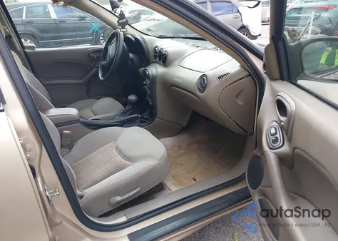 2004 Pontiac Grand Am Se1 z USA, uszkodzony, nr VIN 1G2NF52E14M677846